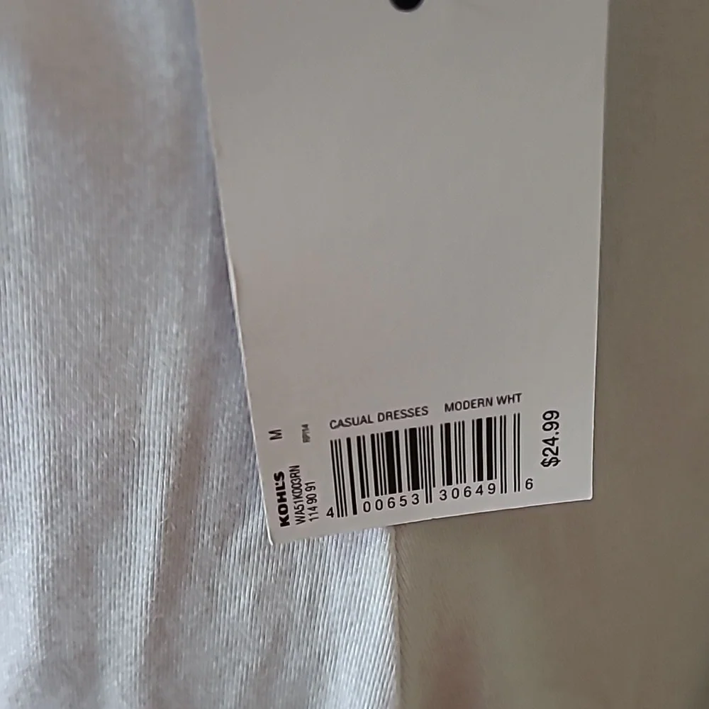 NWT Apt. 9 White Zebra Print Glitter Top Size Medium - Picture 3 of 7